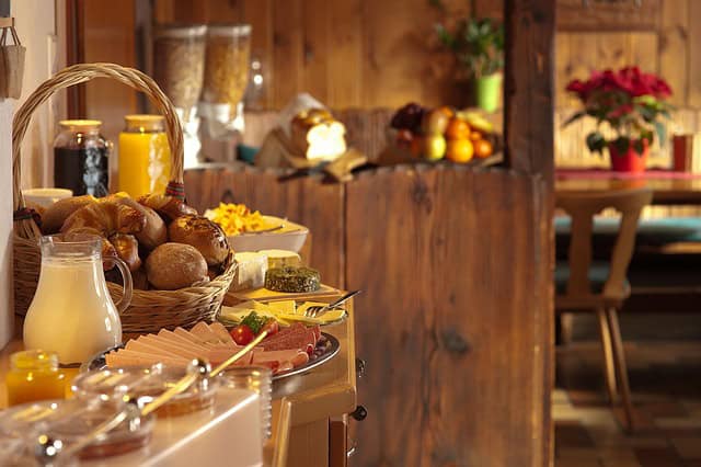 Continental breakfast is a sure way to please guests when they stay at your hotel.