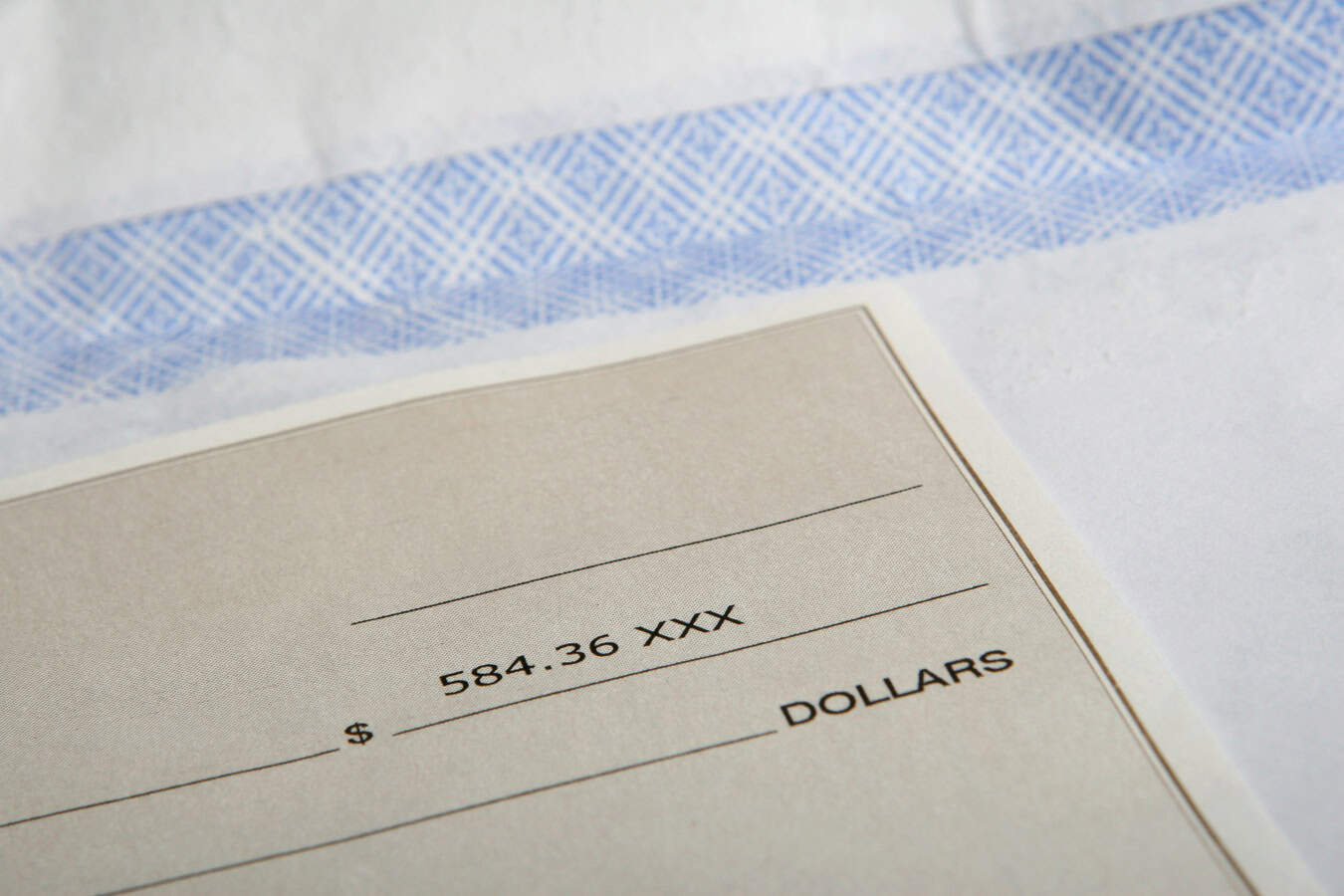 Using an automated rent collection process streamlines the process and tenants can’t accidentally forget to pay rent