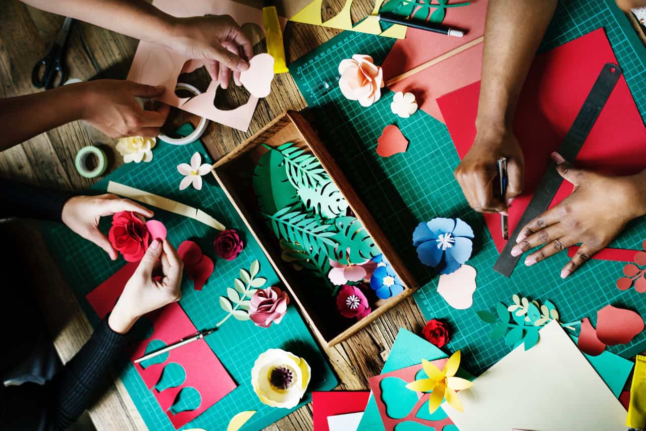 20 Fun And Easy Summer Crafts For Seniors To Boost Creativity